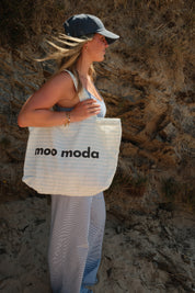 Moo Moda Tote Bag