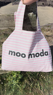 Moo Moda Tote Bag
